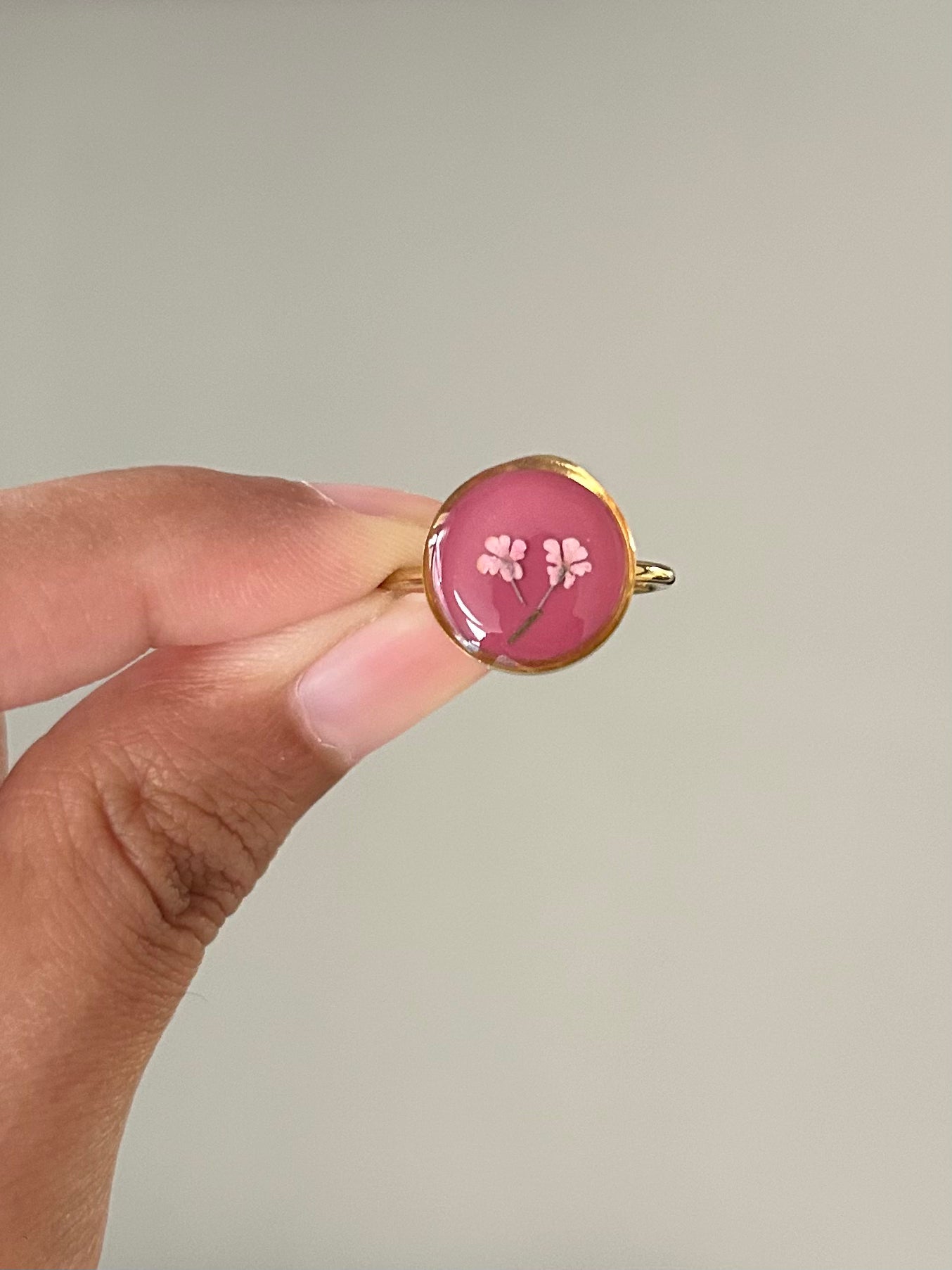 Whisper Ring