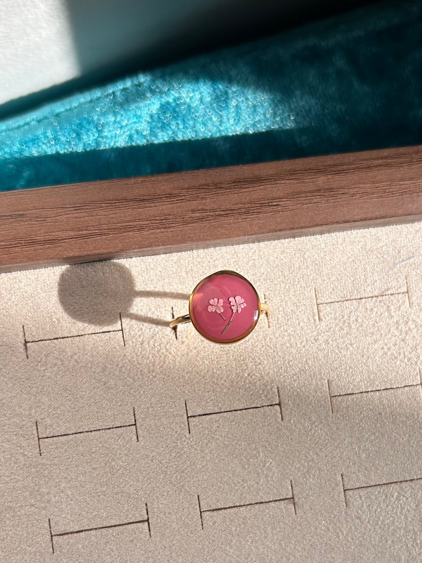 Whisper Ring