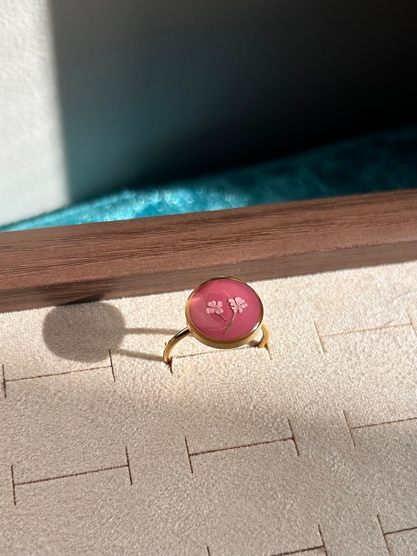 Whisper Ring
